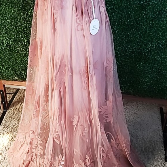 Blush Dress, Maxi Dress, Backless Dress, Flowy - Picture 4 of 4